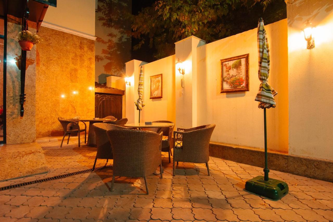 Karagandy Ar Nuvo Hotel מראה חיצוני תמונה